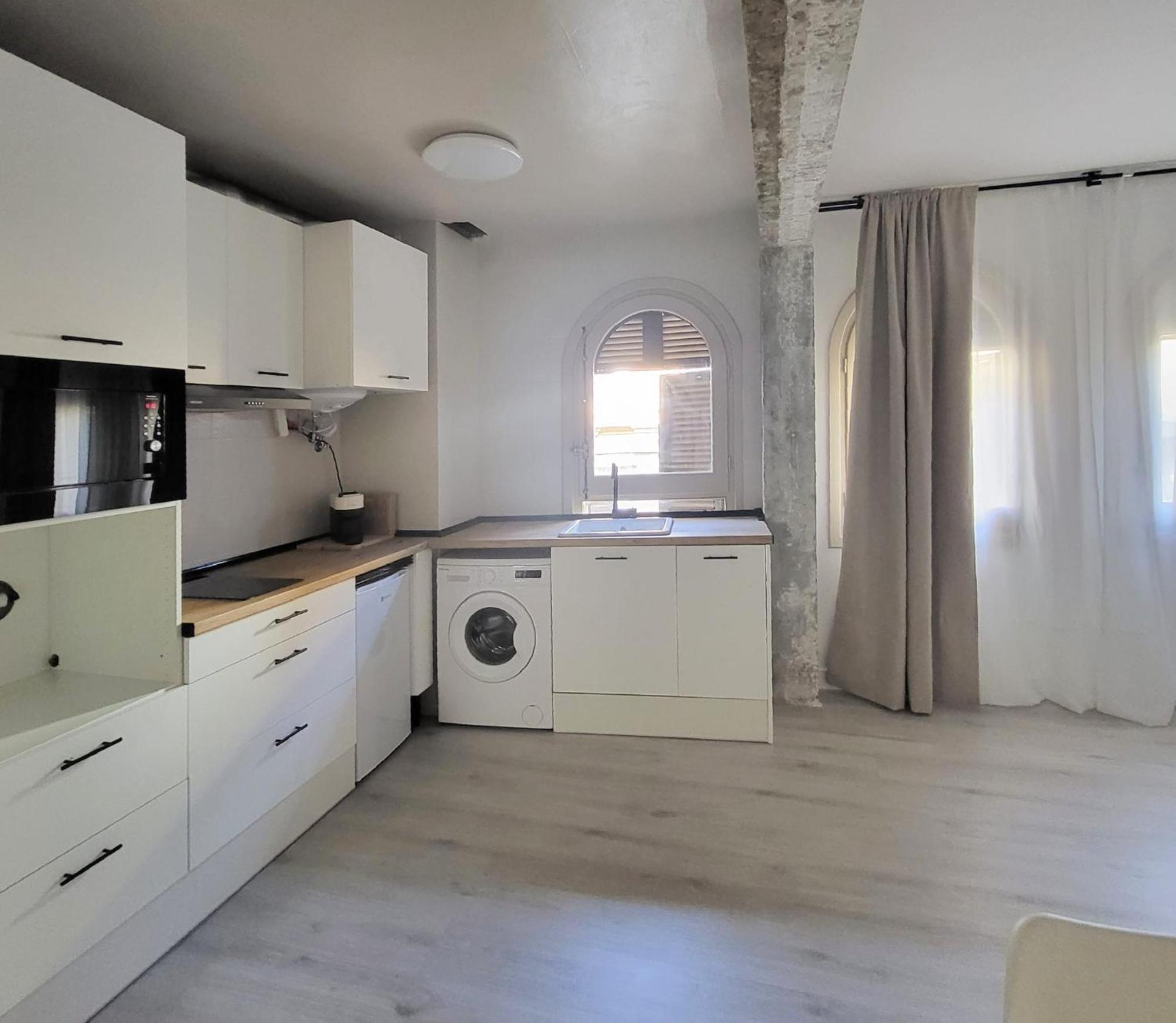 Crispin Candela Apartment