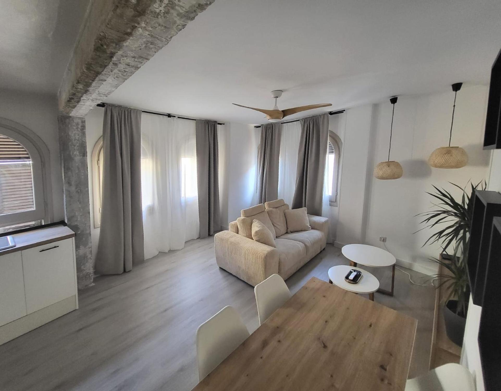 Crispin Candela Apartment